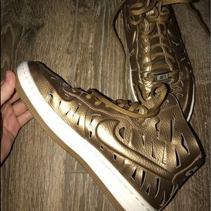 high top Nike air force 1s